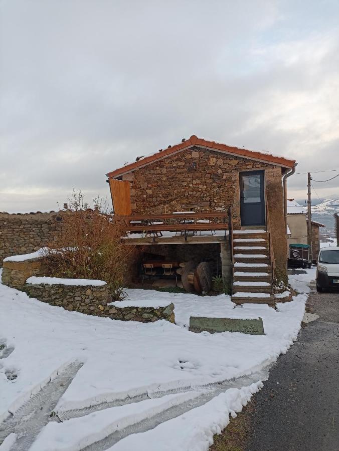 Gites De La Glaciere Saint-Chamond Exterior foto